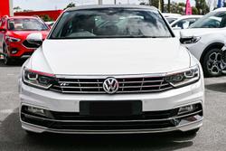 2016 Volkswagen Passat 206TSI R-Line