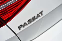 2016 Volkswagen Passat 206TSI R-Line