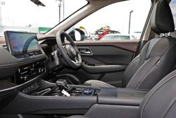 2025 Nissan X-TRAIL Ti-L