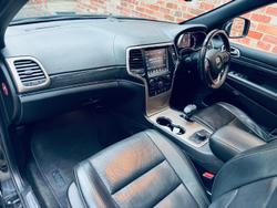 2015 Jeep Grand Cherokee Overland WK MY15 4X4 Dual Range Brilliant Black