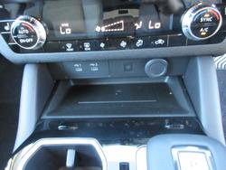 2025 Mitsubishi Outlander LS