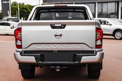 2023 Nissan Navara ST-X