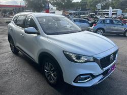 2022 MG HS Vibe SAS23 MY22 York White