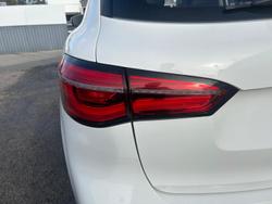 2022 MG HS Vibe SAS23 MY22 York White