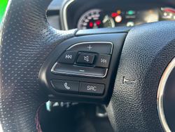 2022 MG HS Vibe SAS23 MY22 York White