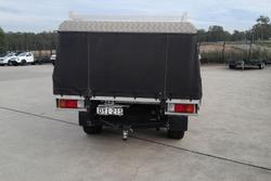 2018 Toyota Hilux SR (4x4)