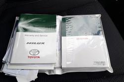 2018 Toyota Hilux SR (4x4)