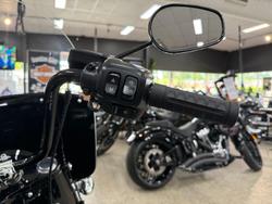 2025 Harley-Davidson Heritage Classic 117 (FLHC) Softail Black