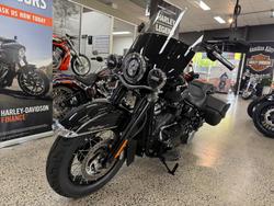 2025 Harley-Davidson Heritage Classic 117 (FLHC) Softail Black