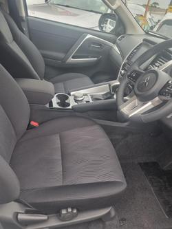 2025 Mitsubishi Pajero Sport GLS