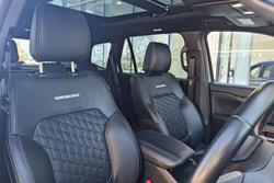 2024 Ford Everest Platinum