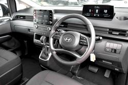 2025 Hyundai STARIA LOAD