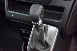 2025 Hyundai STARIA LOAD