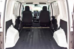 2025 Hyundai STARIA LOAD