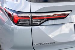 2025 Mitsubishi Outlander Exceed