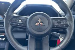 2025 Mitsubishi Triton GLX