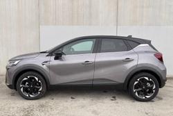 2025 Mitsubishi ASX Exceed