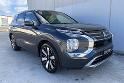 2025 Mitsubishi Outlander Exceed Tourer