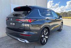 2025 Mitsubishi Outlander Exceed Tourer