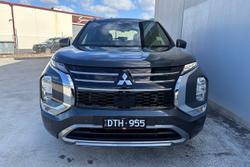 2025 Mitsubishi Outlander Exceed Tourer