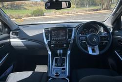 2024 Mitsubishi Pajero Sport GLS