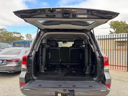 2016 Toyota Landcruiser Sahara VDJ200R 4X4 Dual Range Graphite