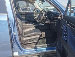 2023 LDV D90 Executive