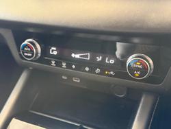 2023 Mitsubishi Outlander ES