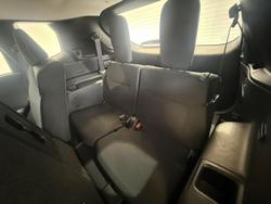 2023 Mitsubishi Outlander ES