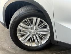 2023 Mitsubishi Outlander ES