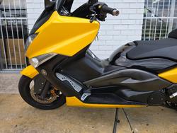 2009 YAMAHA TMAX 500 (XP500) Yellow