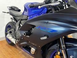 2022 Yamaha YZF-R7LA Black