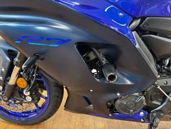 2022 Yamaha YZF-R7LA Black