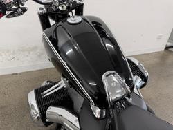 2021 BMW Motorrad R 18 Black