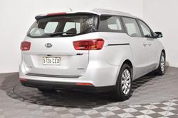 2018 Kia Carnival S