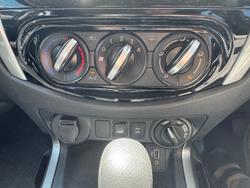 2023 Nissan Navara SL D23 MY23 4X4 Dual Range Brilliant Silver