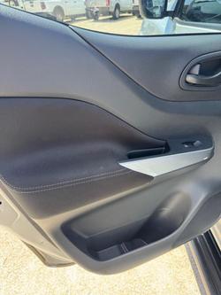 2023 Nissan Navara SL D23 MY23 4X4 Dual Range Brilliant Silver