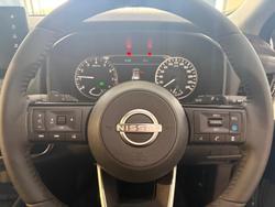 2025 Nissan X-TRAIL ST-L