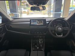 2025 Nissan X-TRAIL ST-L