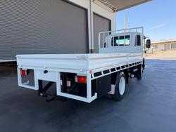 2013 Isuzu F Series FSS 550 4x4