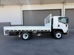 2013 Isuzu F Series FSS 550 4x4