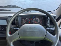 2013 Isuzu F Series FSS 550 4x4