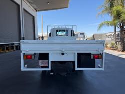 2013 Isuzu F Series FSS 550 4x4