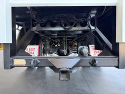 2013 Isuzu F Series FSS 550 4x4