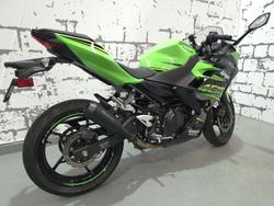 2019 Kawasaki Ninja 400 (EX400G) Ninja Green