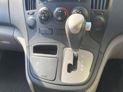 2013 Hyundai iLoad TQ2-V MY13 Creamy White