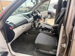 2013 Mitsubishi Triton GLX-R MN MY13 4X4 Dual Range Brown