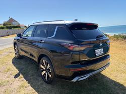 2025 Mitsubishi Outlander Exceed Tourer