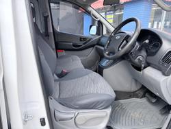 2013 Hyundai iLoad TQ2-V MY13 Creamy White