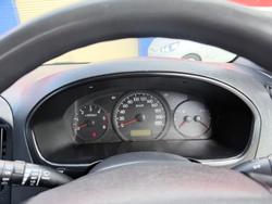 2013 Hyundai iLoad TQ2-V MY13 Creamy White